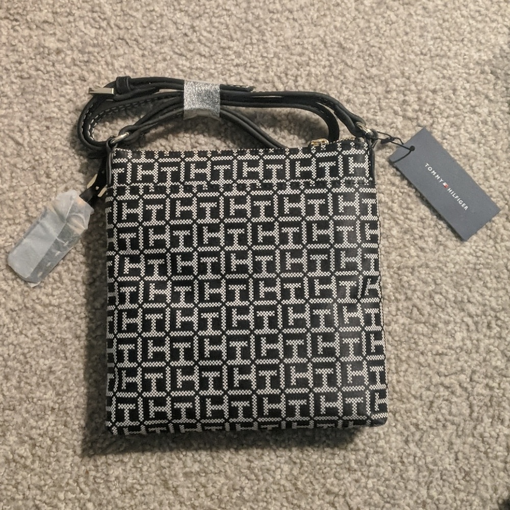 Brand new Tommy Hilfiger Purse
